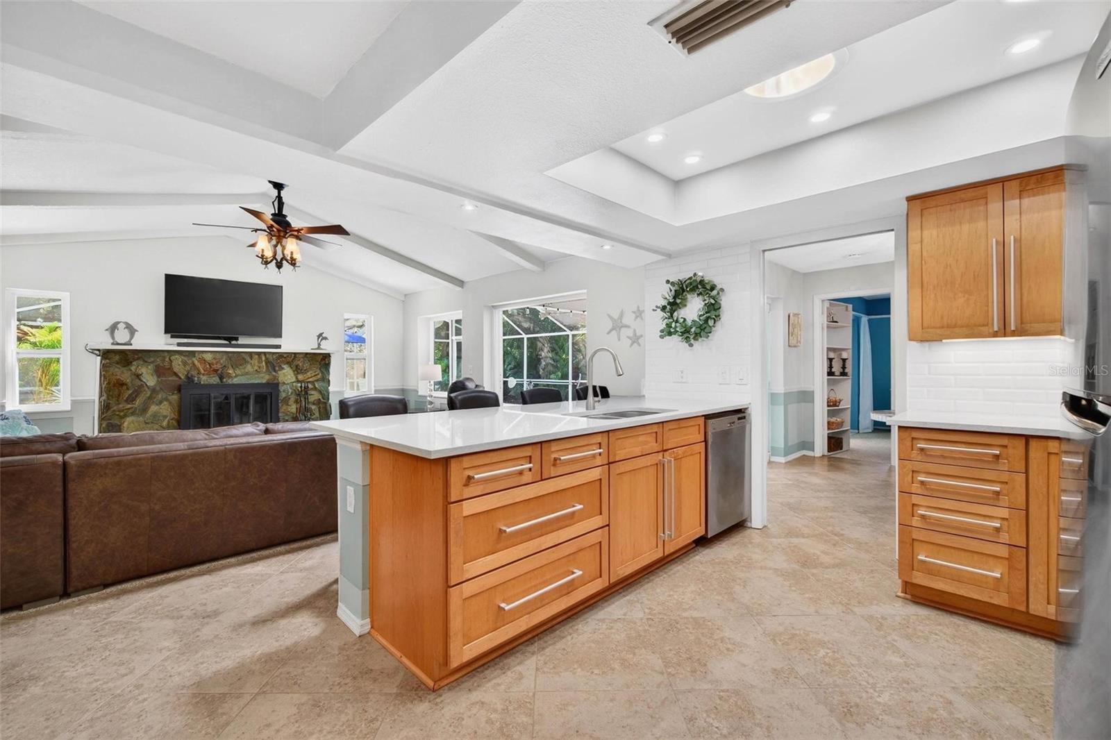 7265 122ND WAY, SEMINOLE, FL, 33772