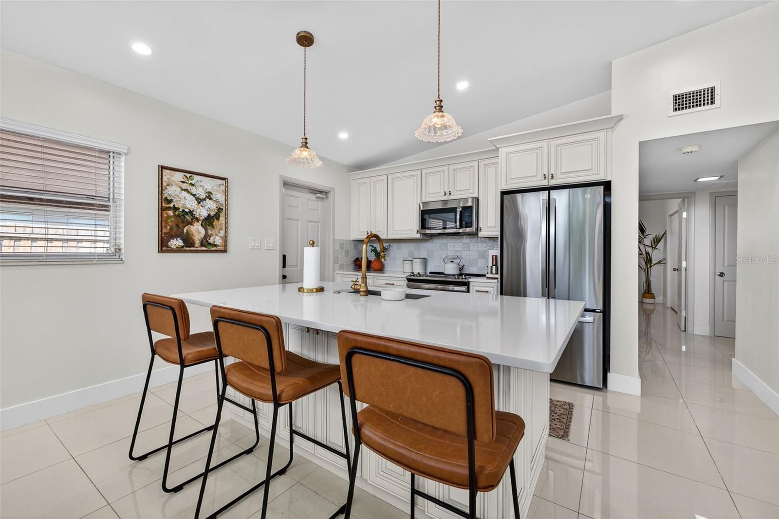 4905 N MENDENHALL DR, TAMPA, FL, 33603
