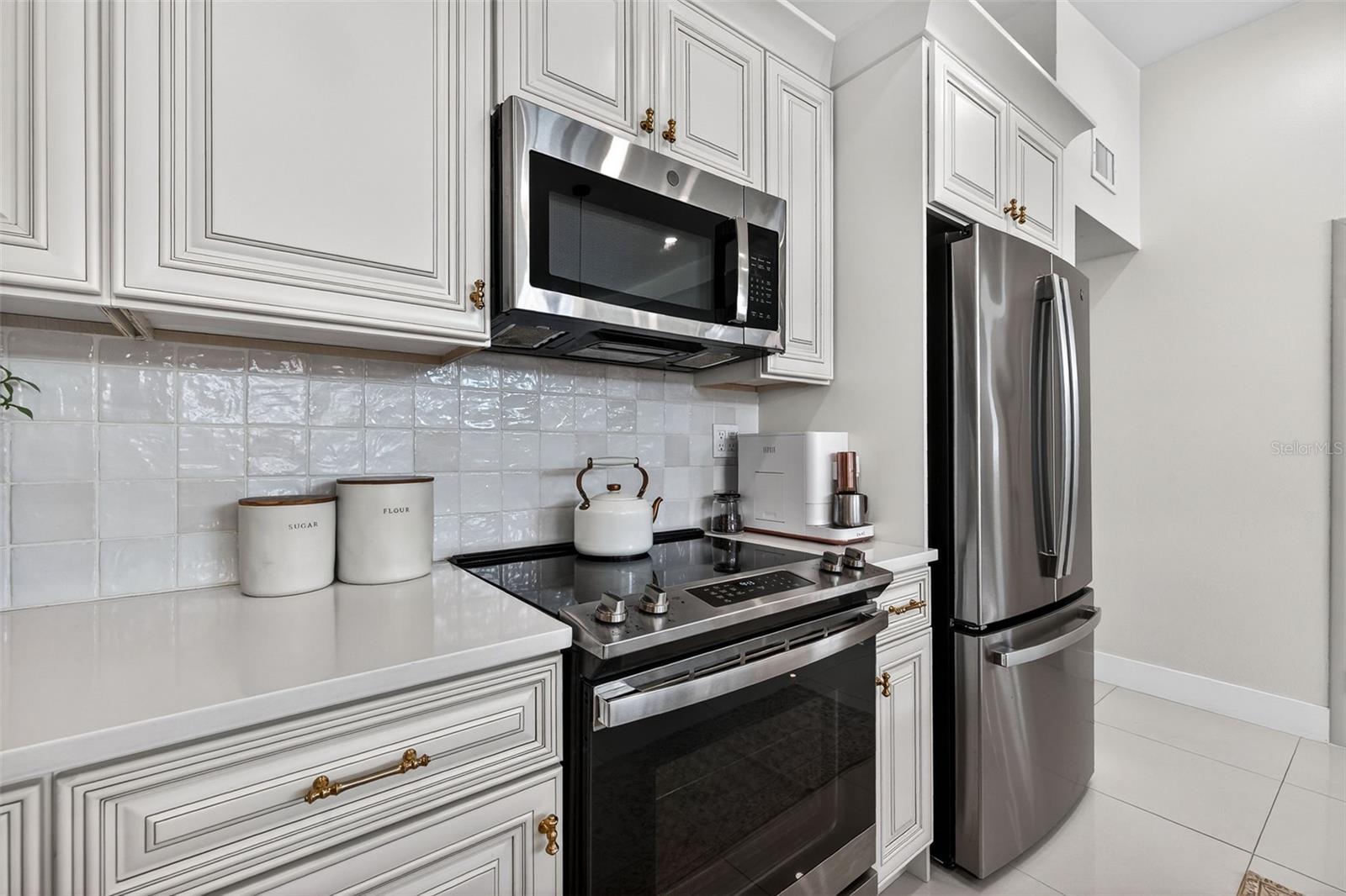 4905 N MENDENHALL DR, TAMPA, FL, 33603