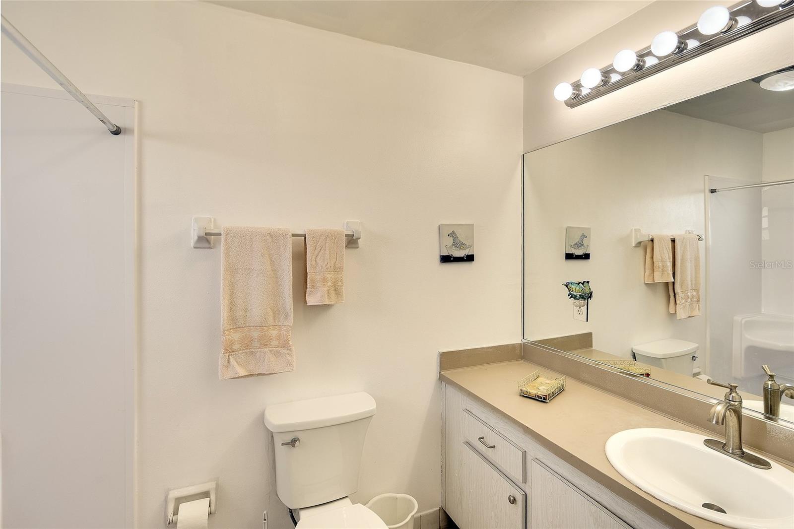 305 47TH AVENUE DR W #146, BRADENTON, FL, 34207