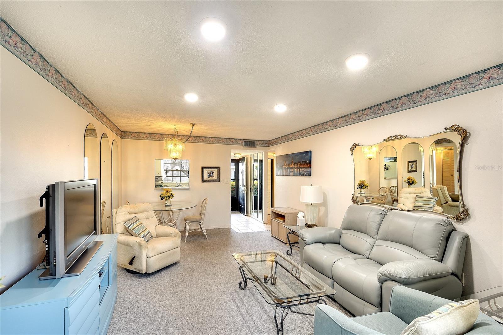 305 47TH AVENUE DR W #146, BRADENTON, FL, 34207