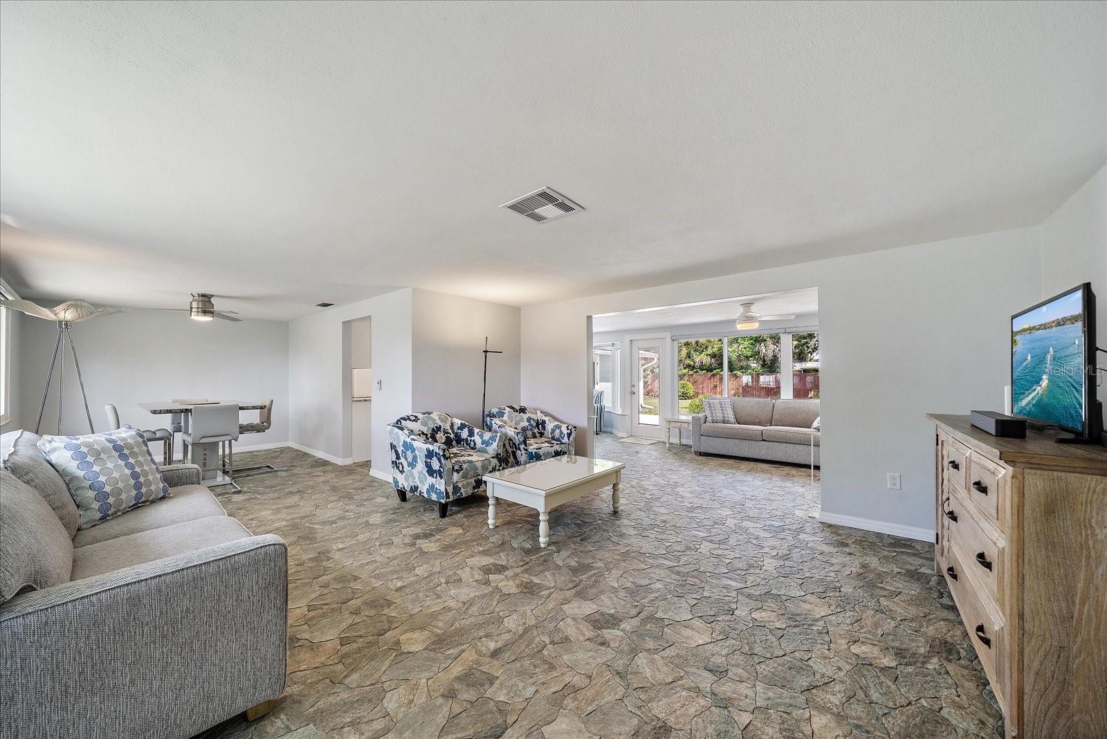2431 BISPHAM RD, SARASOTA, FL, 34231