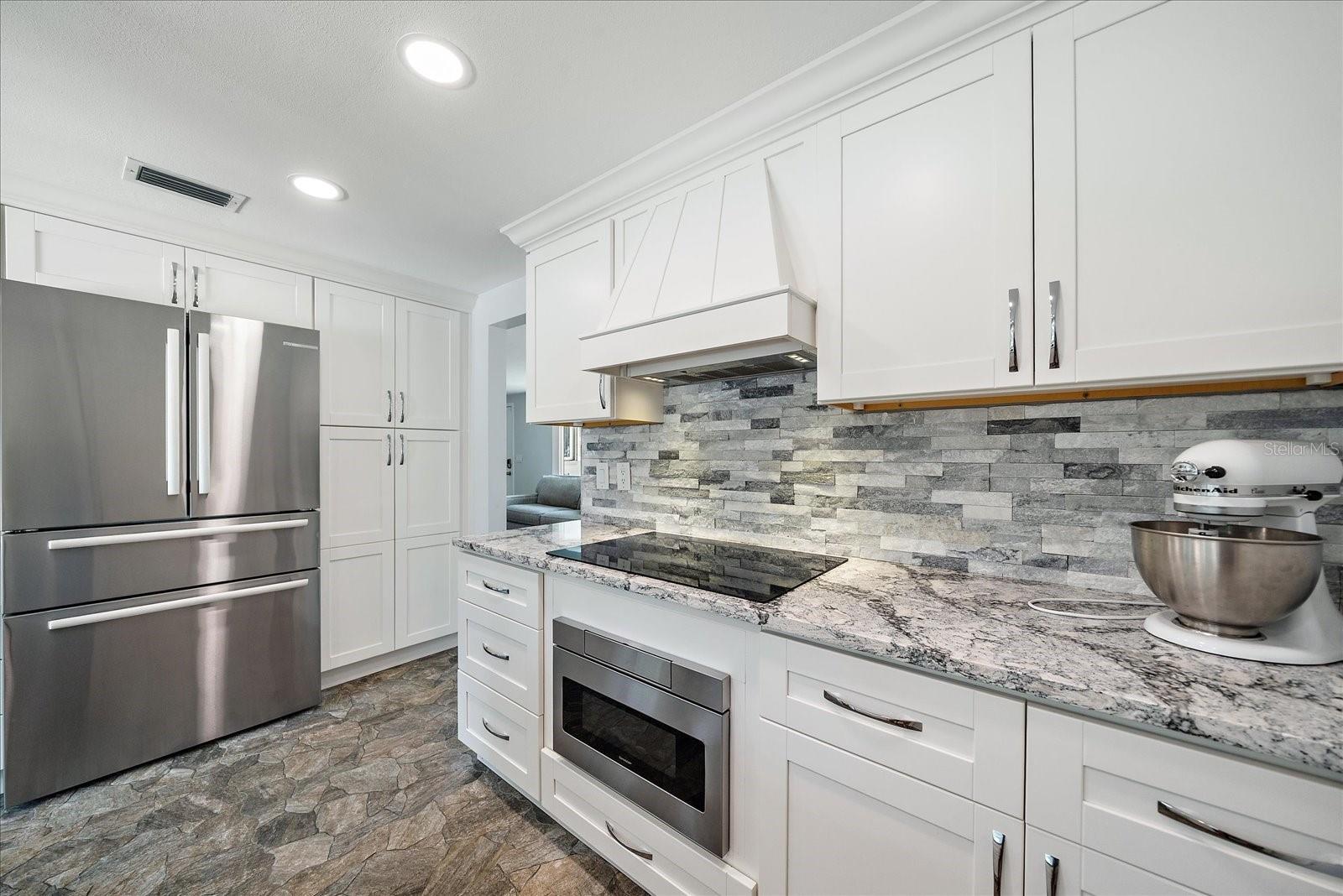 2431 BISPHAM RD, SARASOTA, FL, 34231