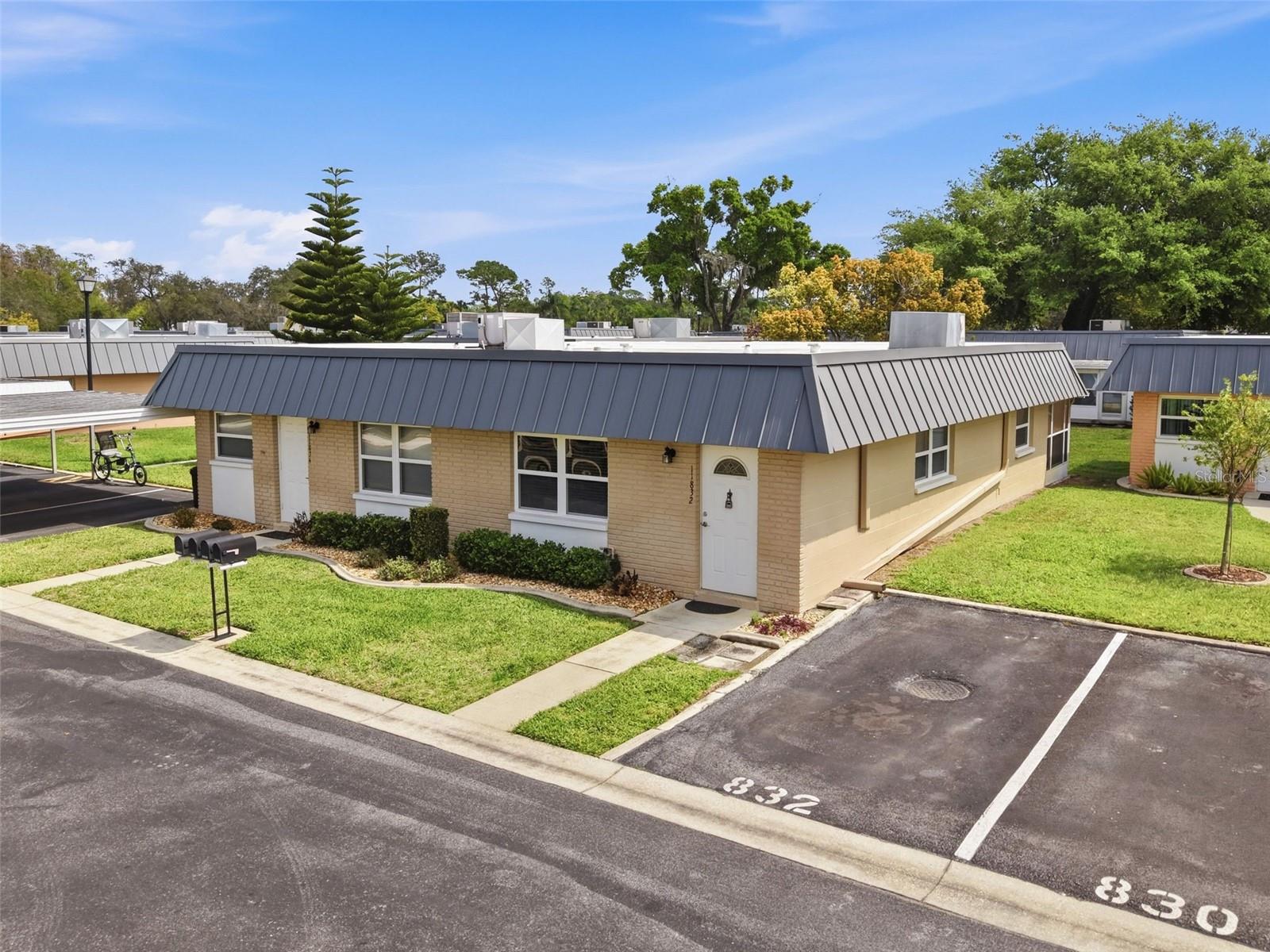 11832 BOYNTON LN #24B, NEW PORT RICHEY, FL, 34654