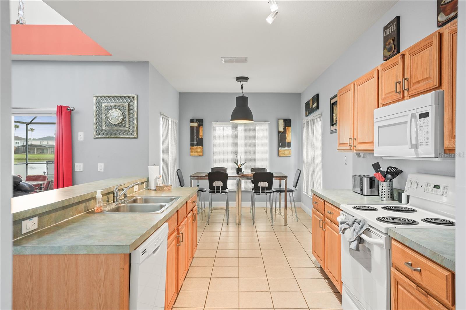 4663 CUMBRIAN LAKES DR, KISSIMMEE, FL, 34746