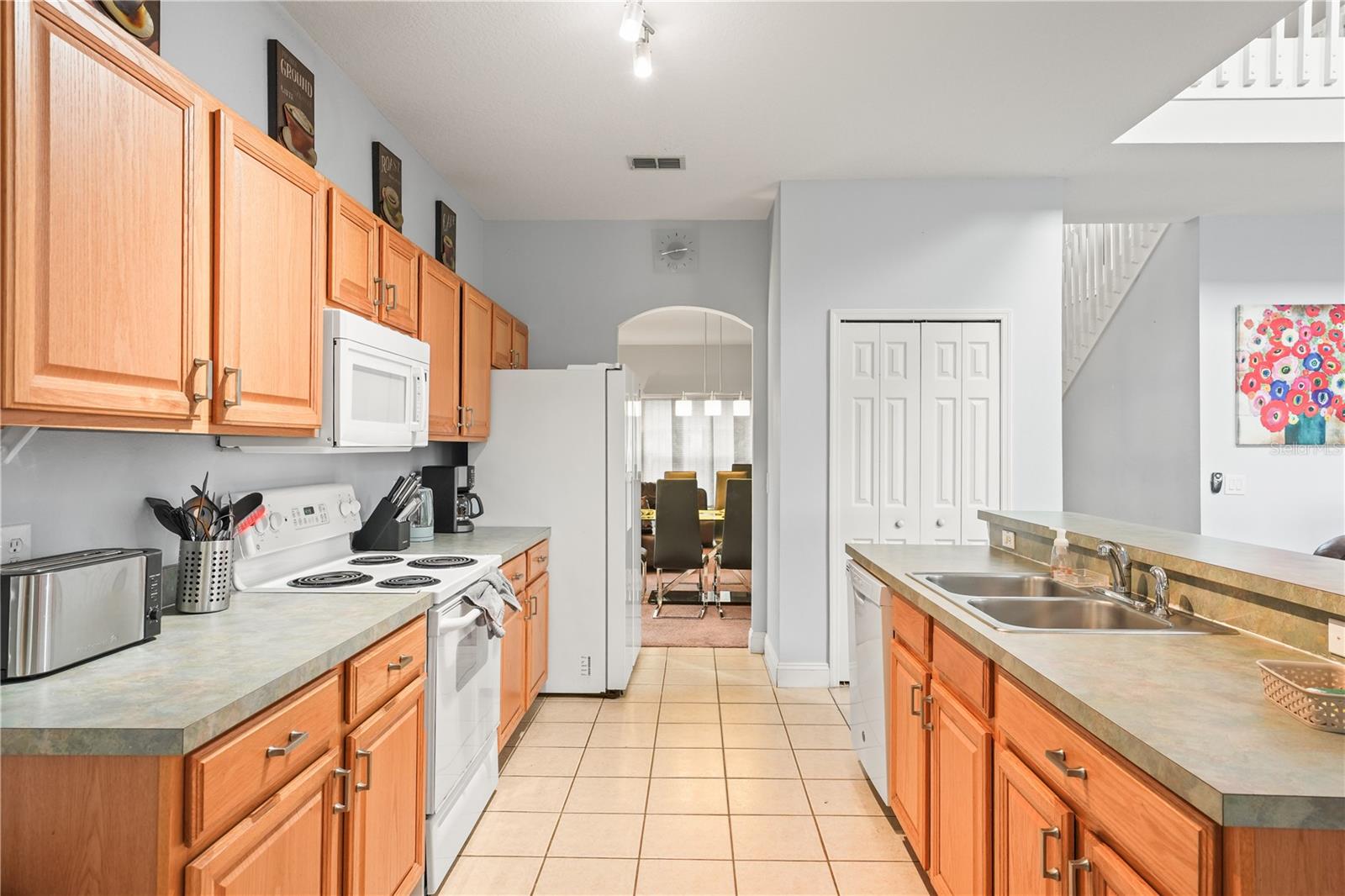 4663 CUMBRIAN LAKES DR, KISSIMMEE, FL, 34746