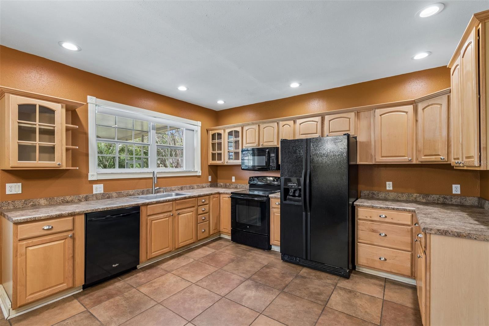 4412 SWEETWATER DR, TAMPA, FL, 33615