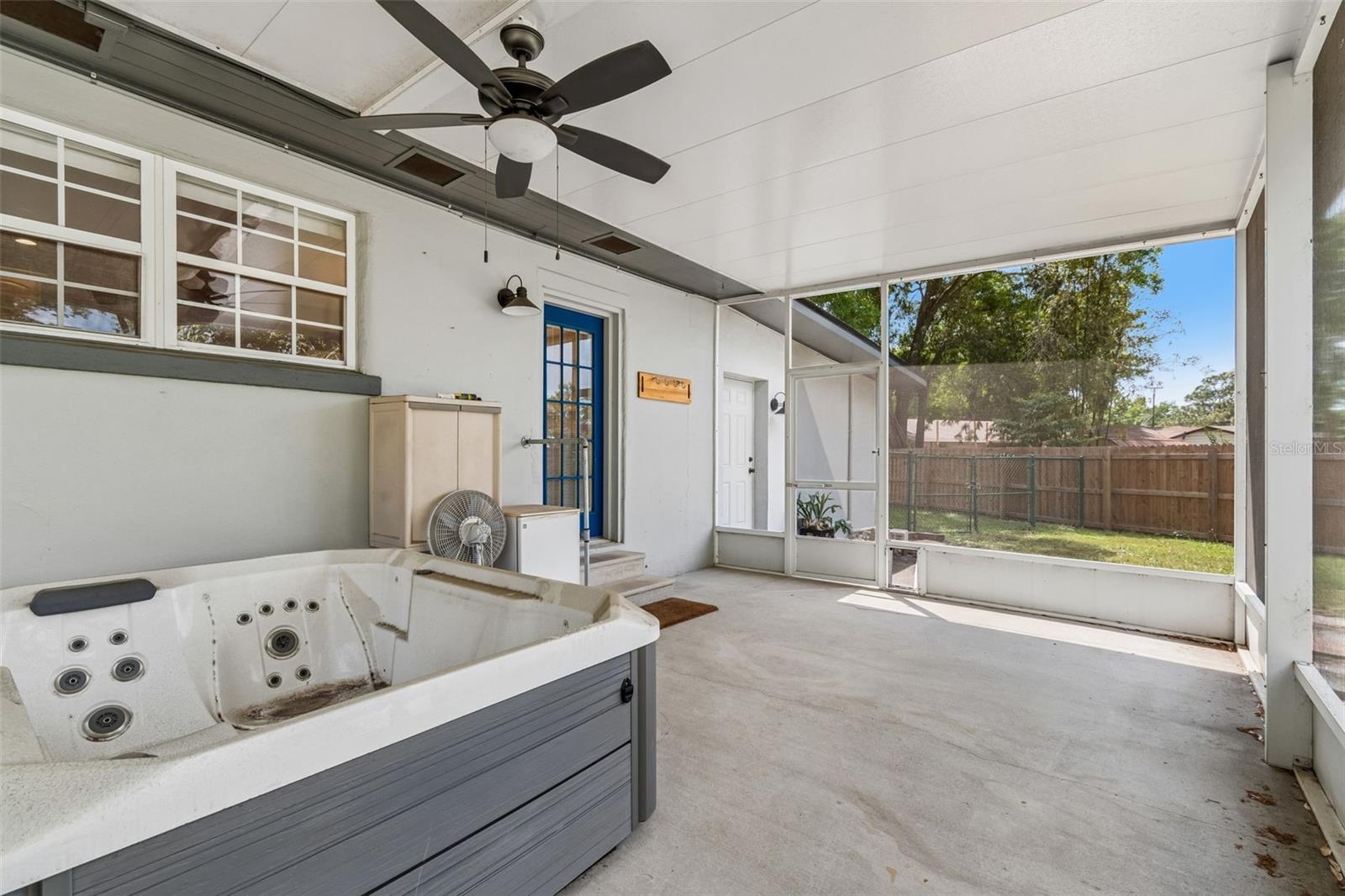 4412 SWEETWATER DR, TAMPA, FL, 33615