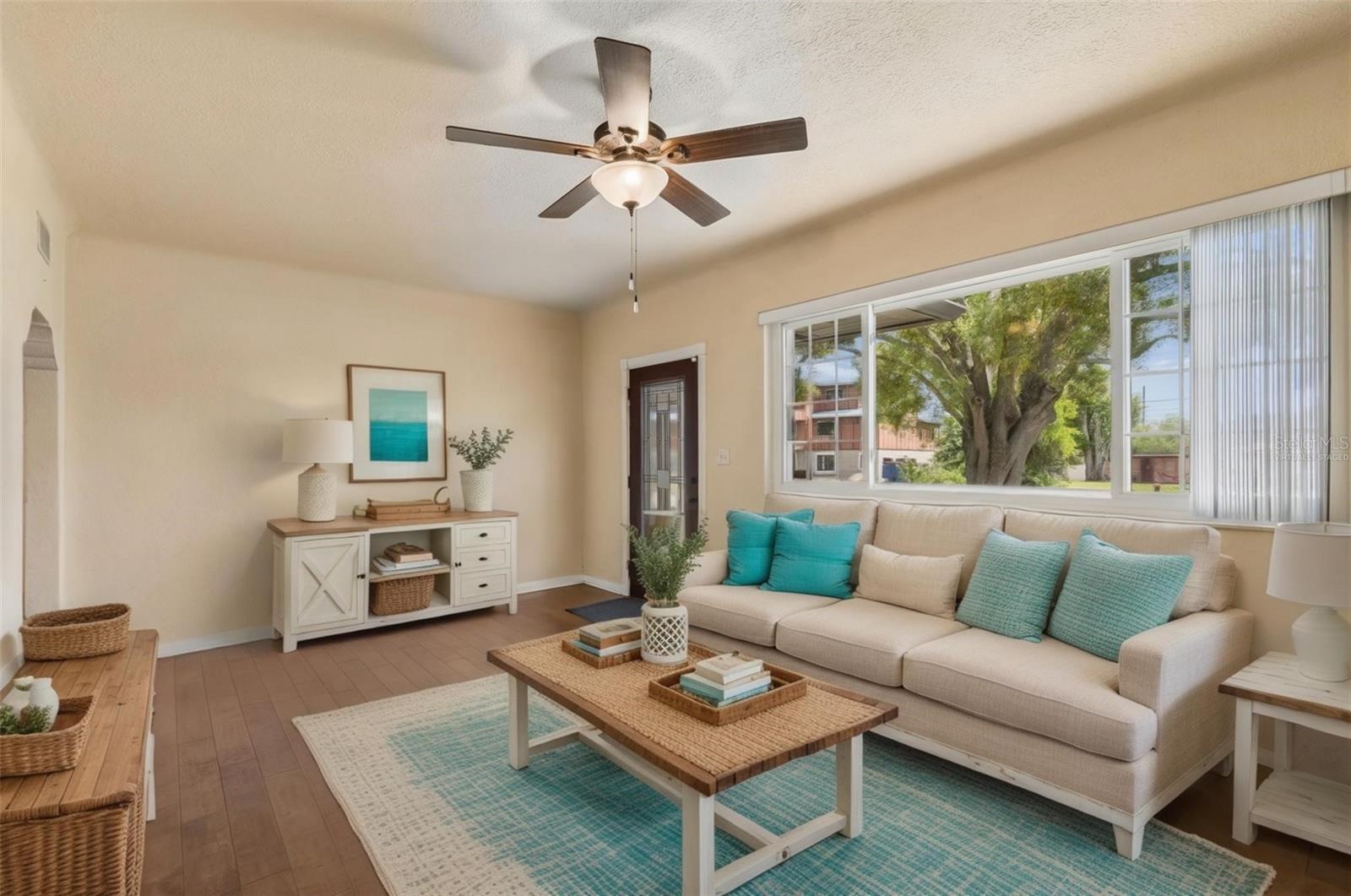 4412 SWEETWATER DR, TAMPA, FL, 33615
