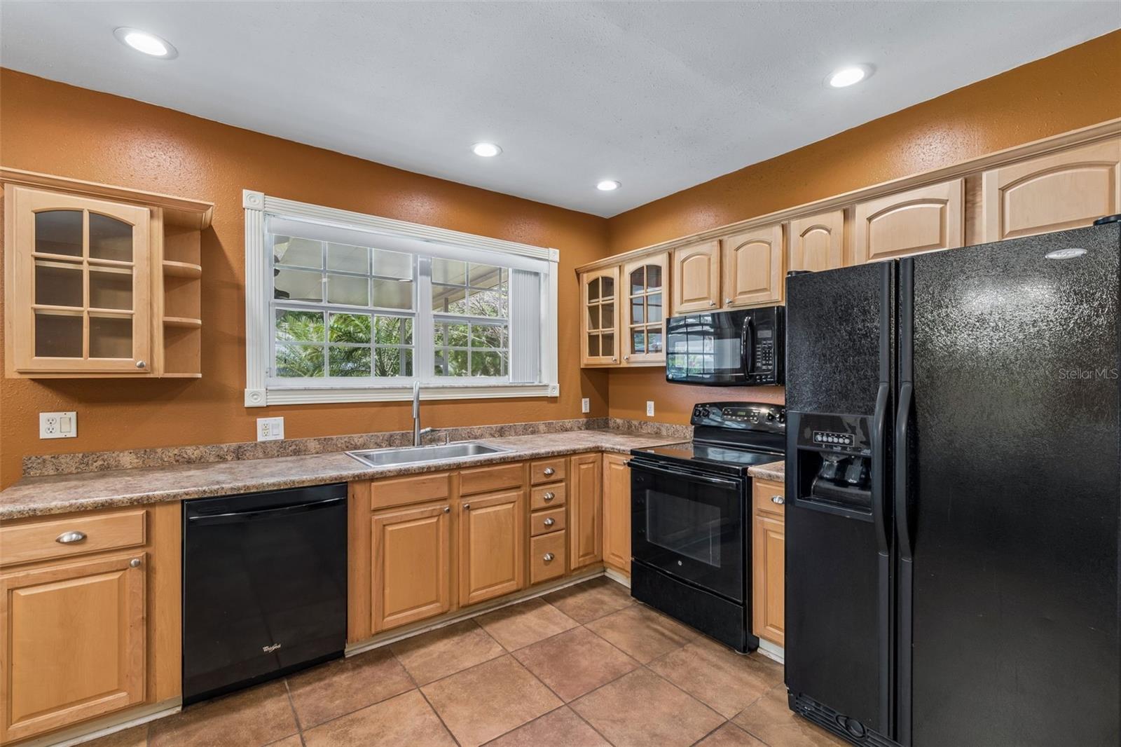 4412 SWEETWATER DR, TAMPA, FL, 33615