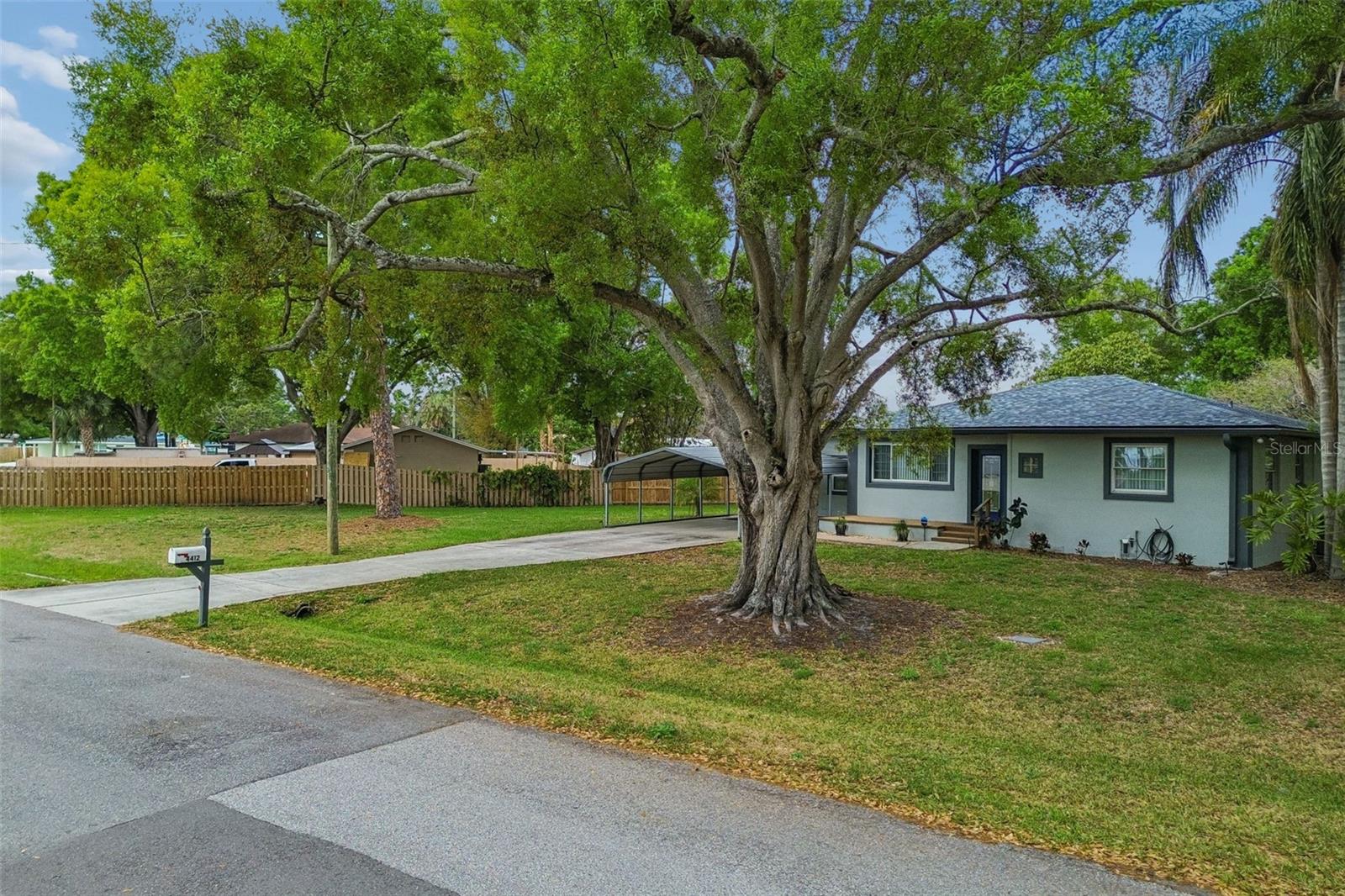 4412 SWEETWATER DR, TAMPA, FL, 33615