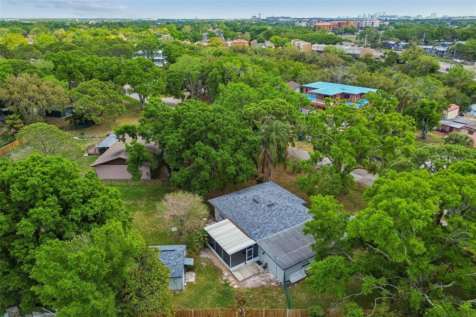 4412 SWEETWATER DR, TAMPA, FL, 33615