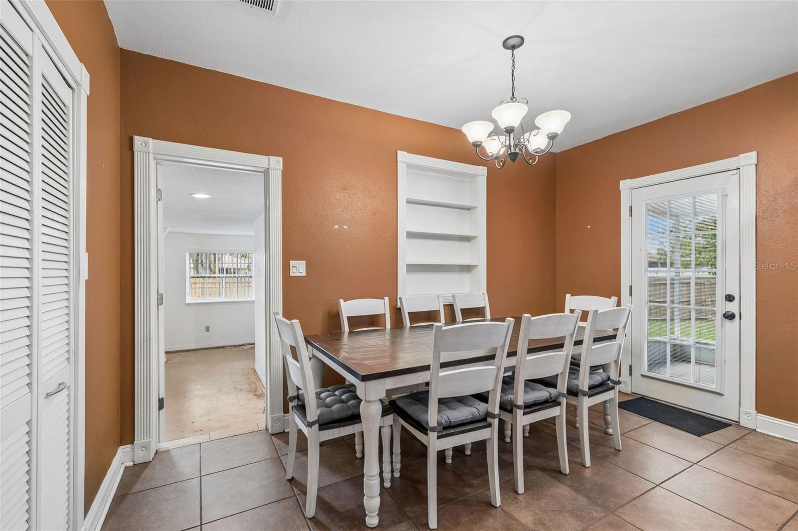 4412 SWEETWATER DR, TAMPA, FL, 33615