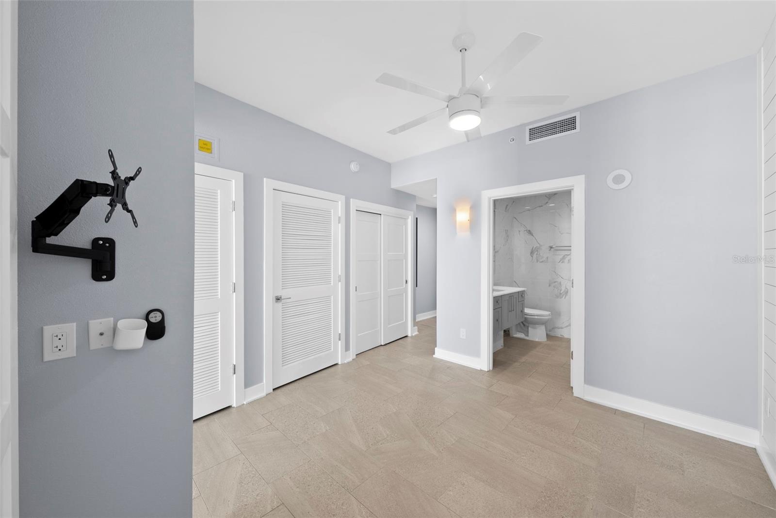 1208 E KENNEDY BLVD #925, TAMPA, FL, 33602