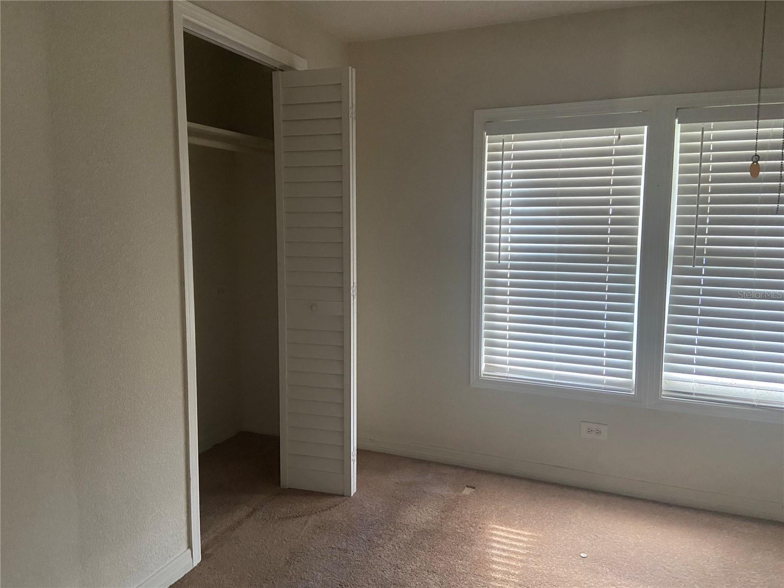 4 LYNWOOD CT, DAYTONA BEACH, FL, 32119