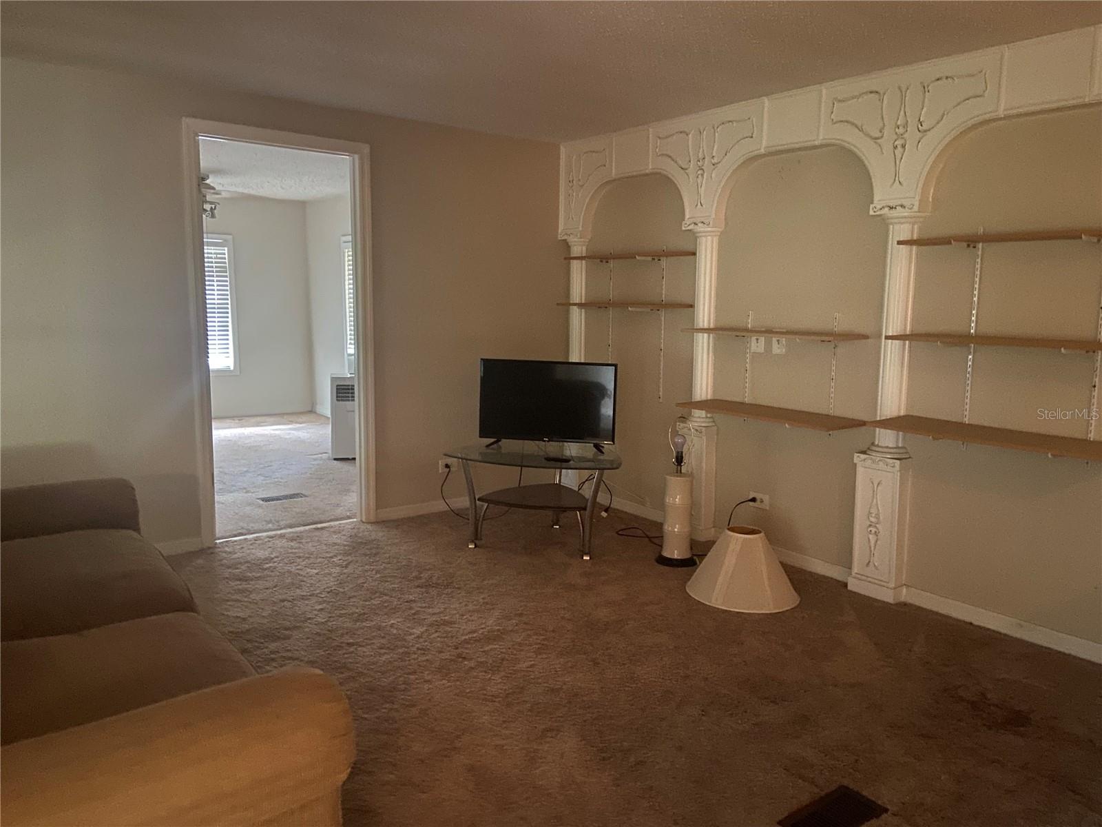 4 LYNWOOD CT, DAYTONA BEACH, FL, 32119