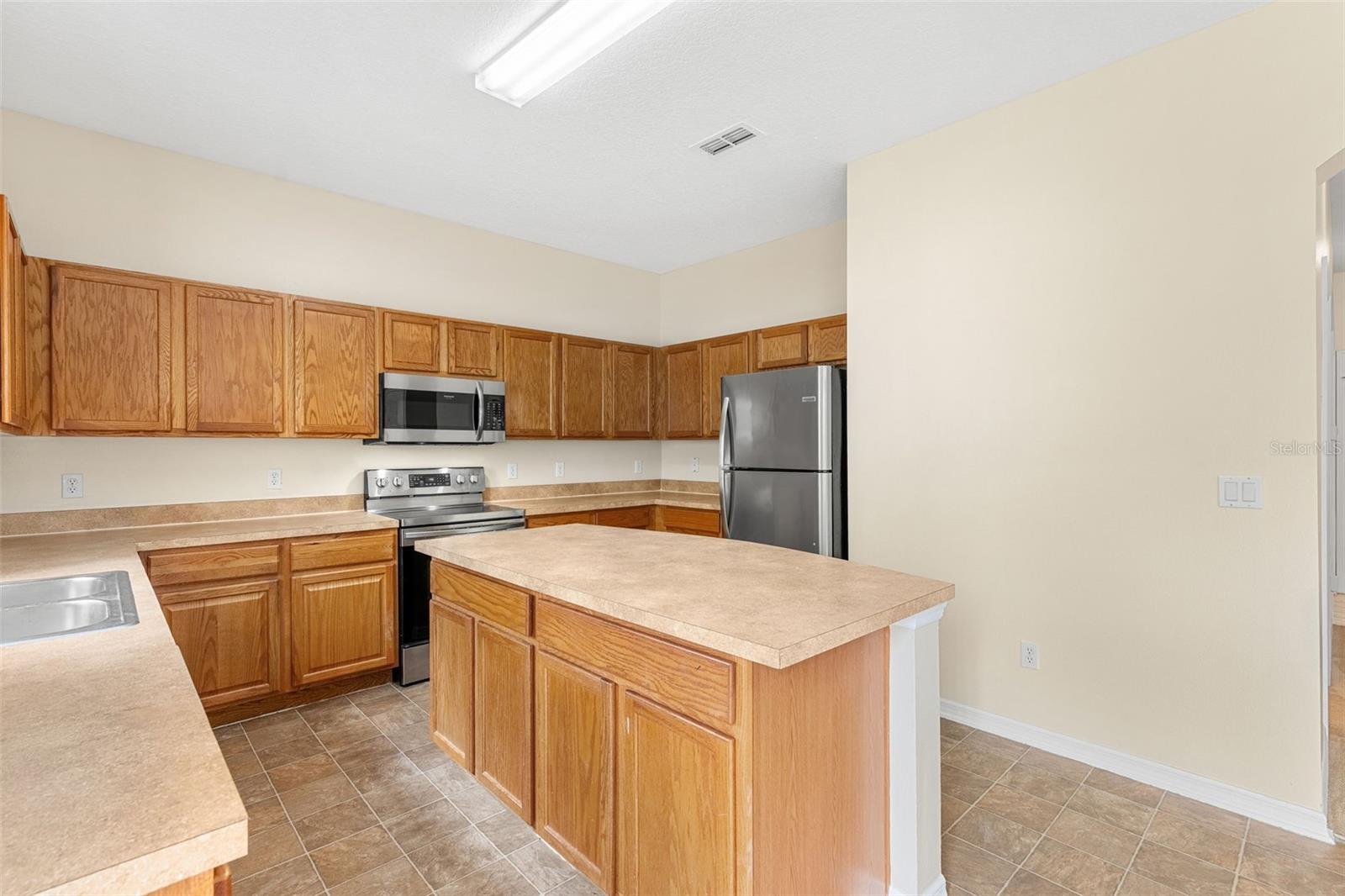 13616 HIDDEN FOREST CIR, ORLANDO, FL, 32828
