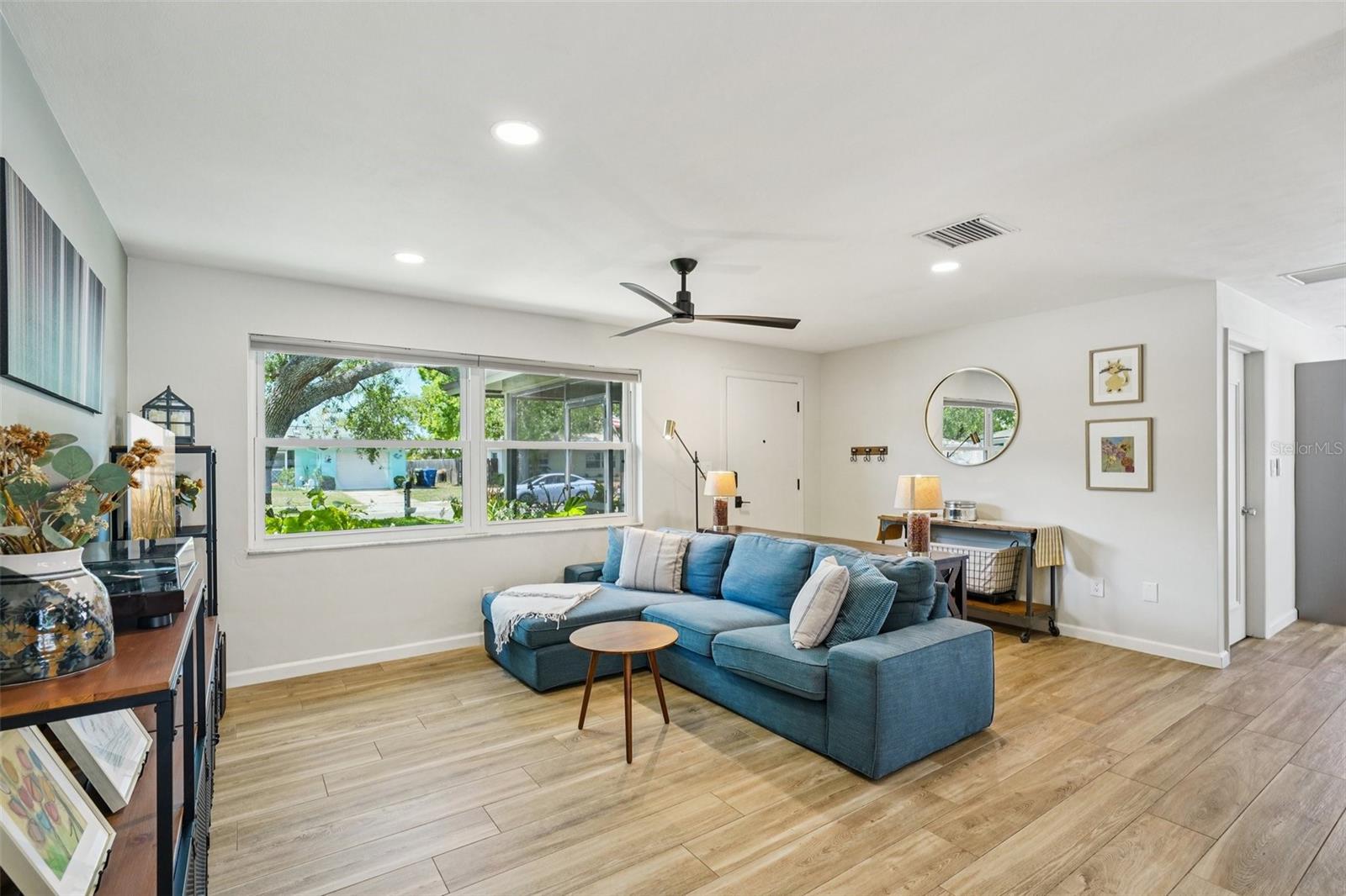 11469 IMPERIAL GROVE DR E, LARGO, FL, 33774