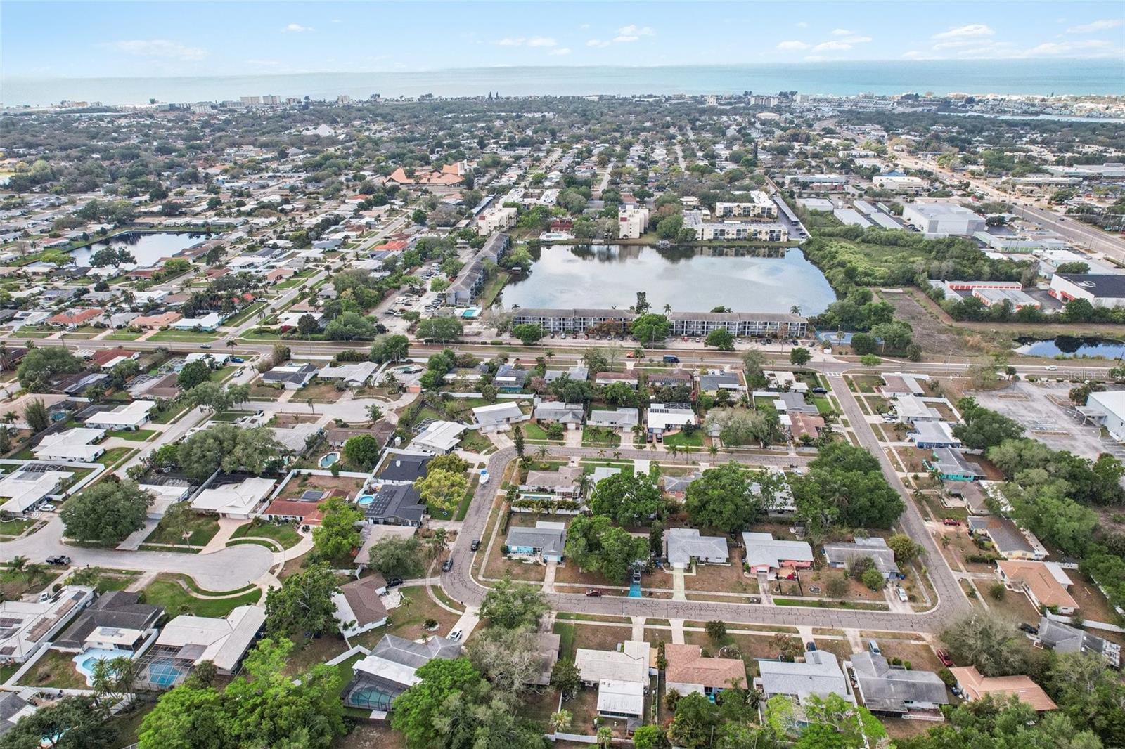 11469 IMPERIAL GROVE DR E, LARGO, FL, 33774