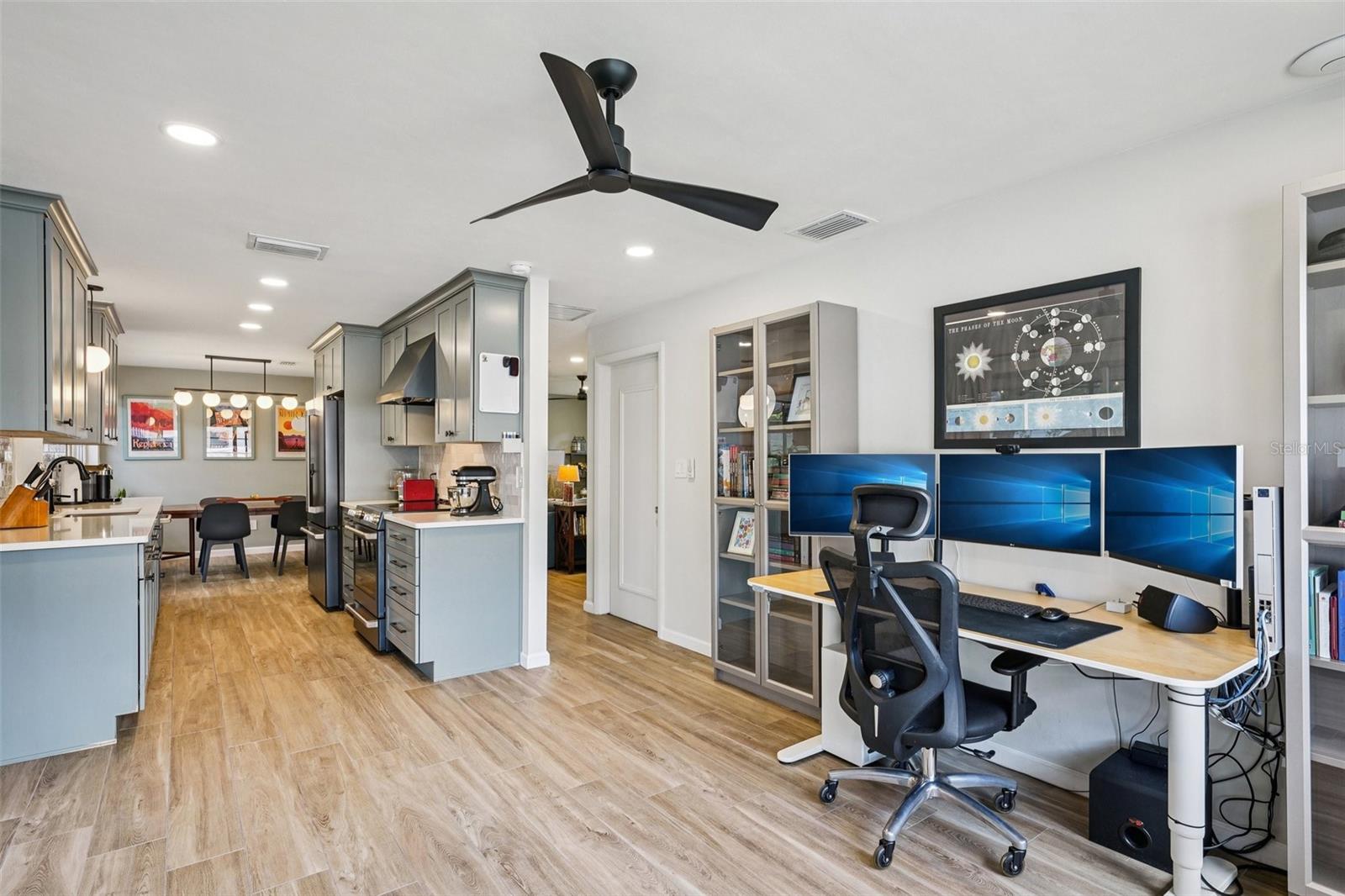 11469 IMPERIAL GROVE DR E, LARGO, FL, 33774