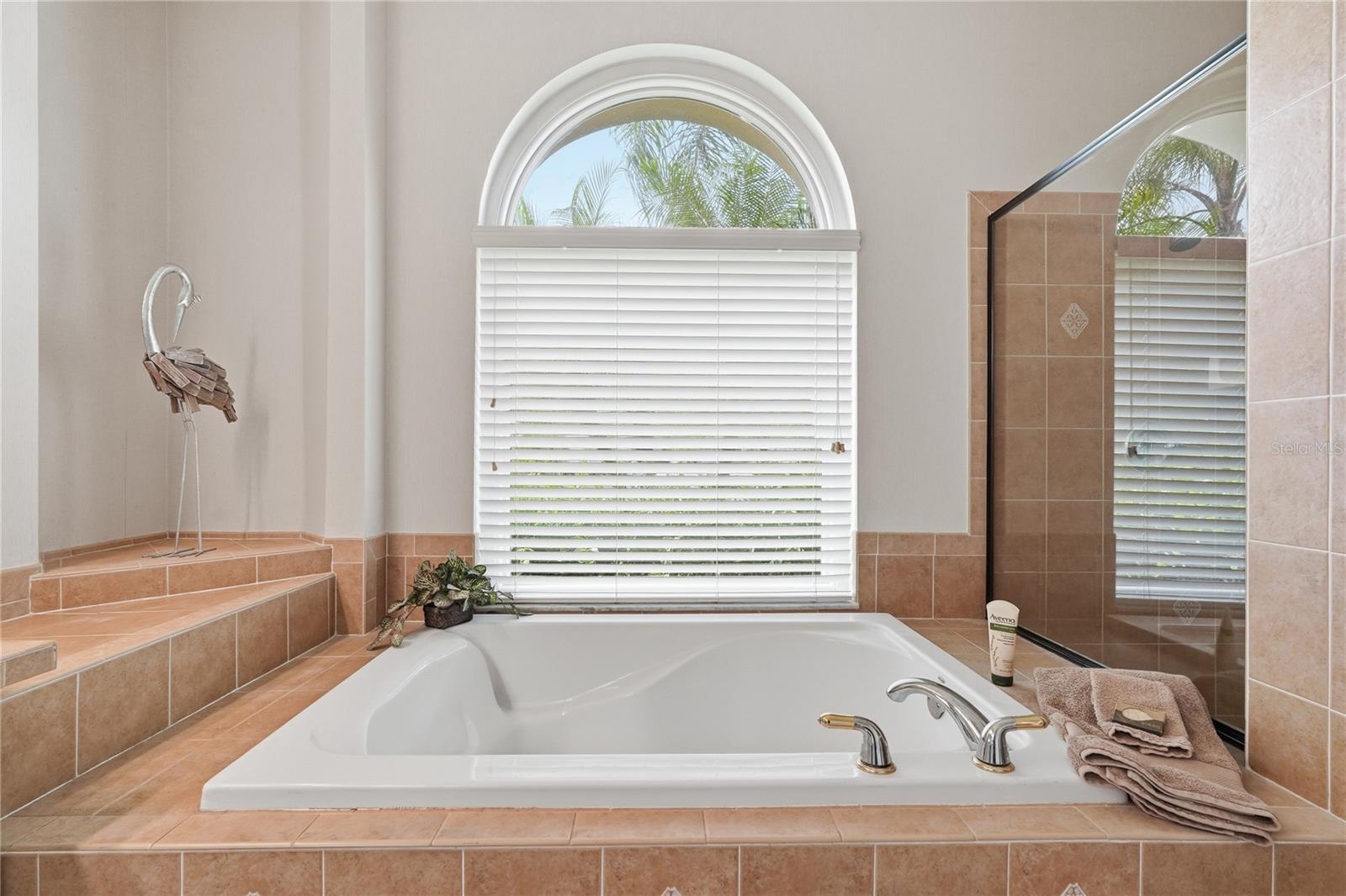 Primary En Suite Bath