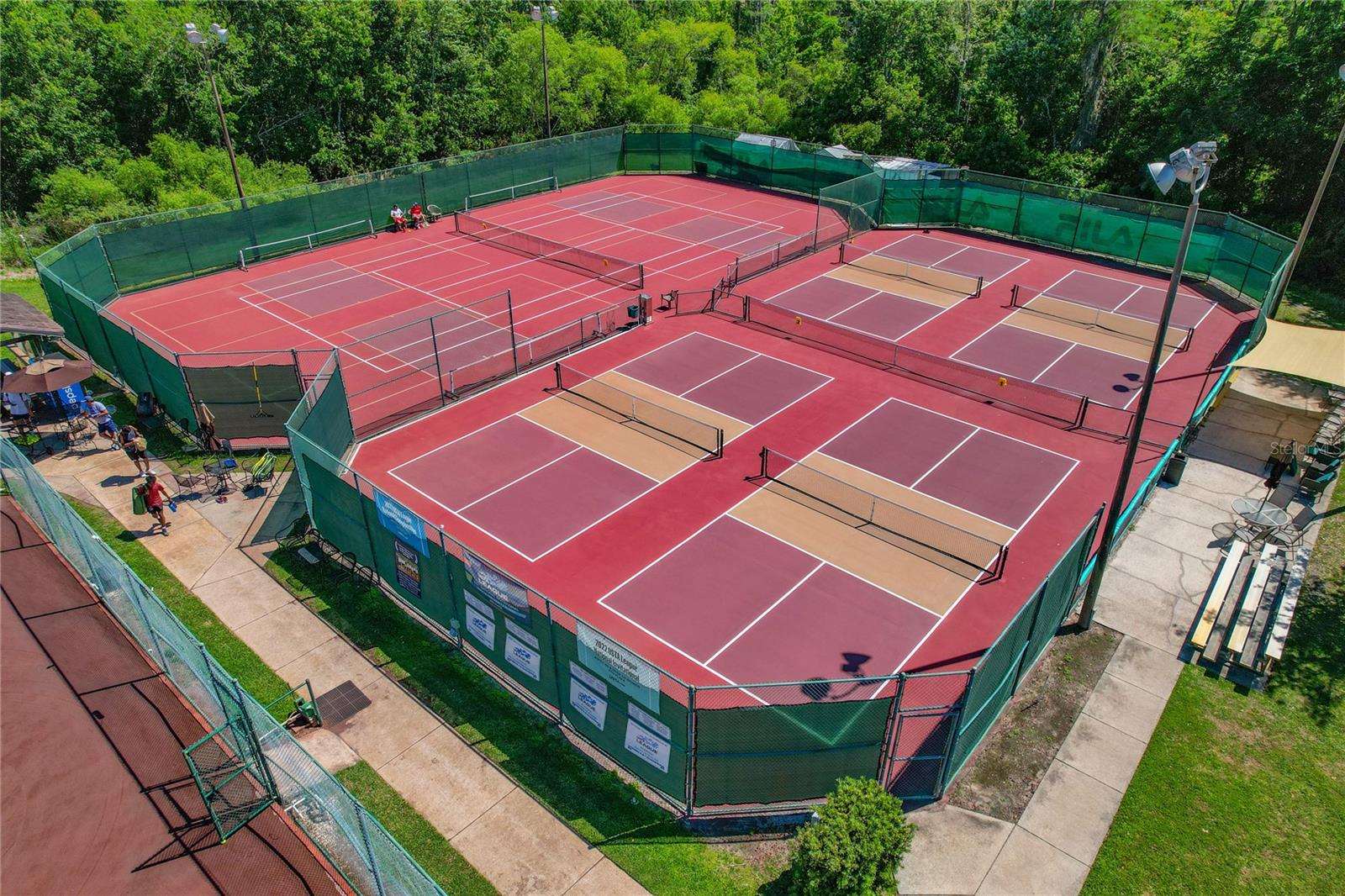 Tennis/Pickleball Courts