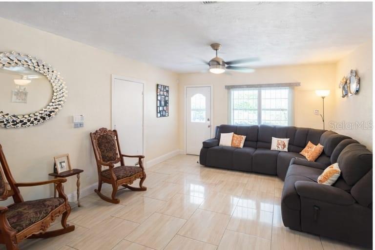207 N BEVERLY AVE, TAMPA, FL, 33609