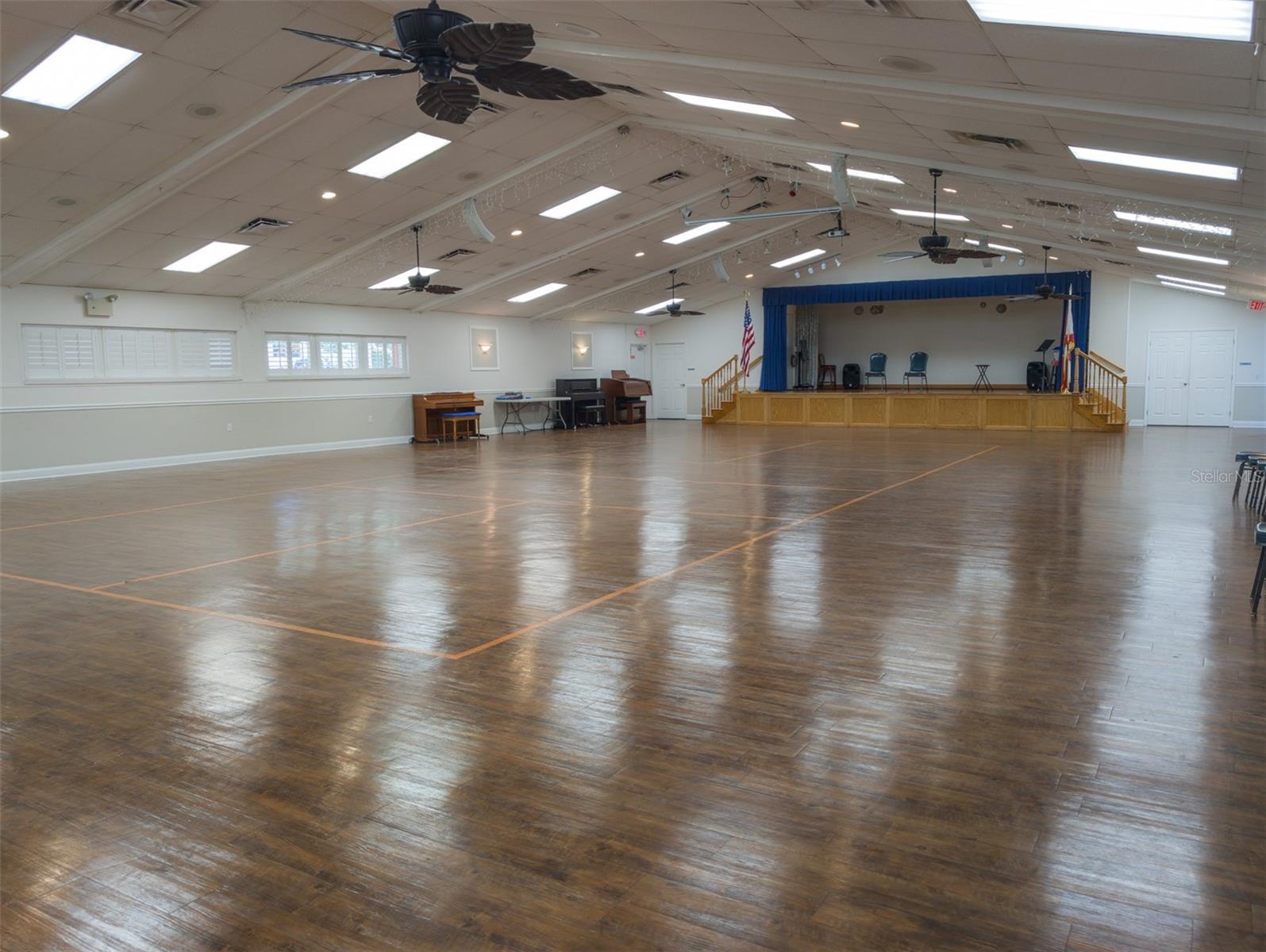 Come and dance with us!