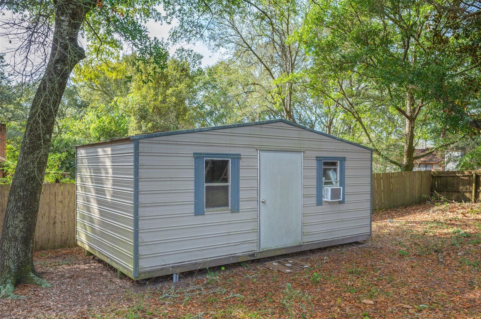 514 LINDEN AVE, NICEVILLE, FL, 32578