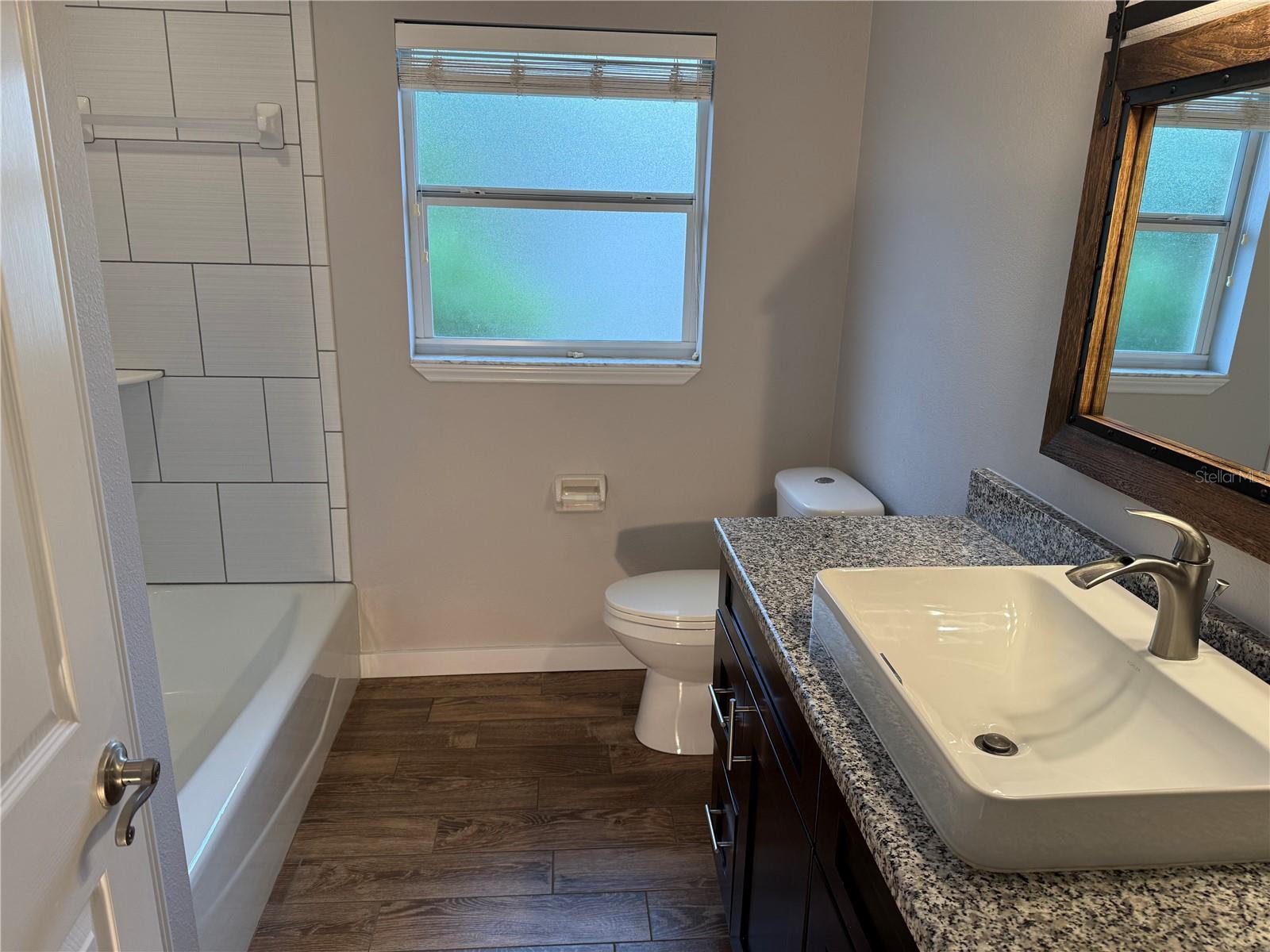 98 DADE AVE, SARASOTA, FL, 34232