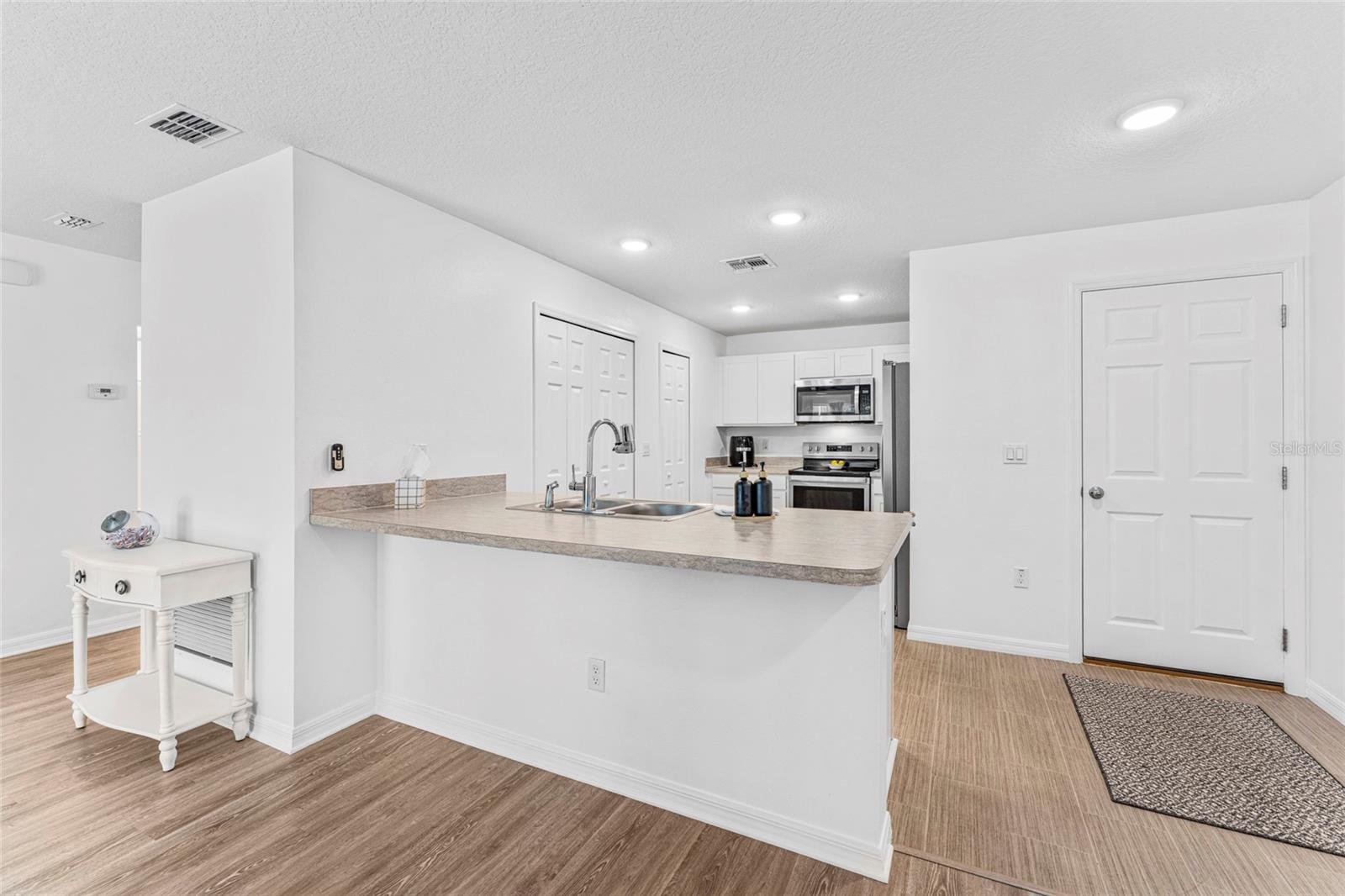 10 POINSETTIA LN, PALM COAST, FL, 32164