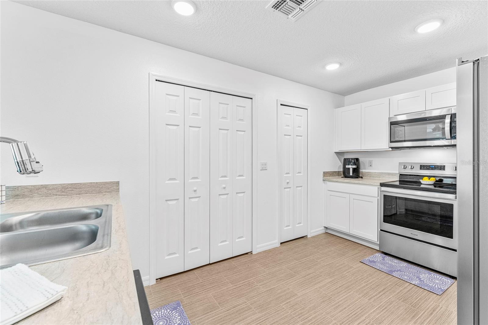 10 POINSETTIA LN, PALM COAST, FL, 32164