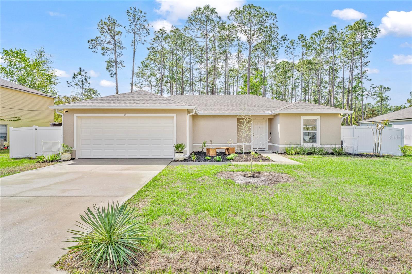 10 POINSETTIA LN, PALM COAST, FL, 32164