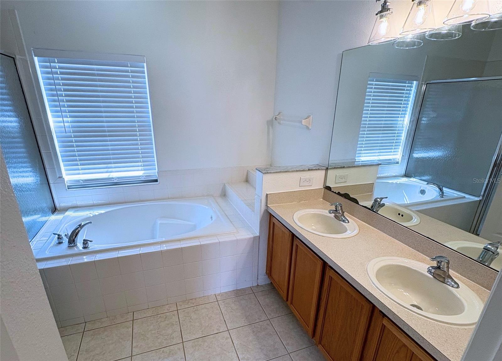 3637 WEATHERFIELD DR, KISSIMMEE, FL, 34746