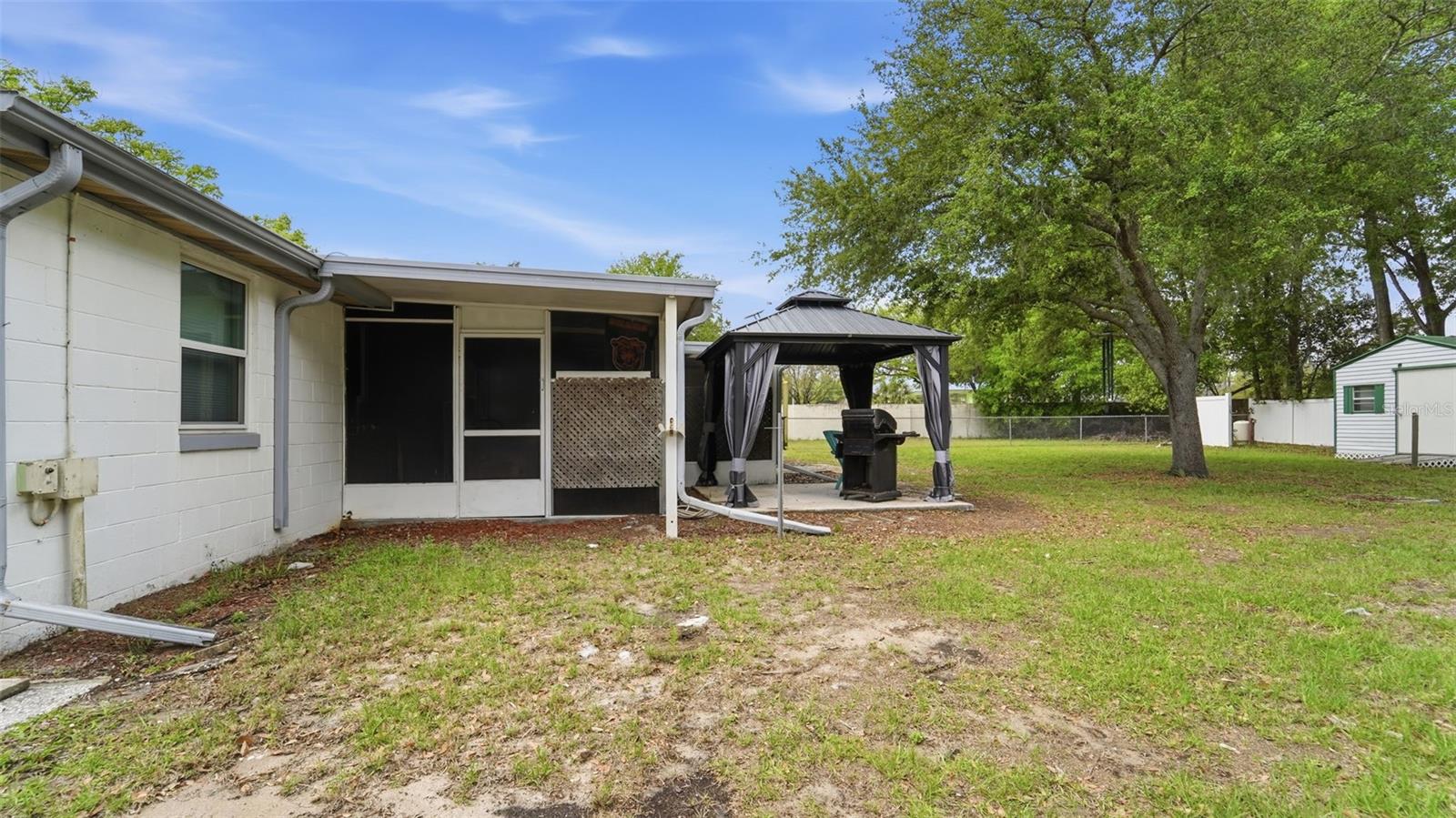 8 ANGELES RD, DEBARY, FL, 32713