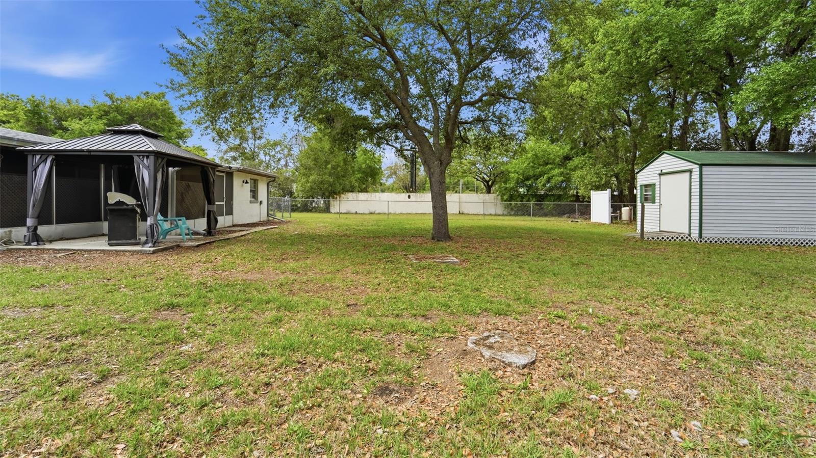8 ANGELES RD, DEBARY, FL, 32713