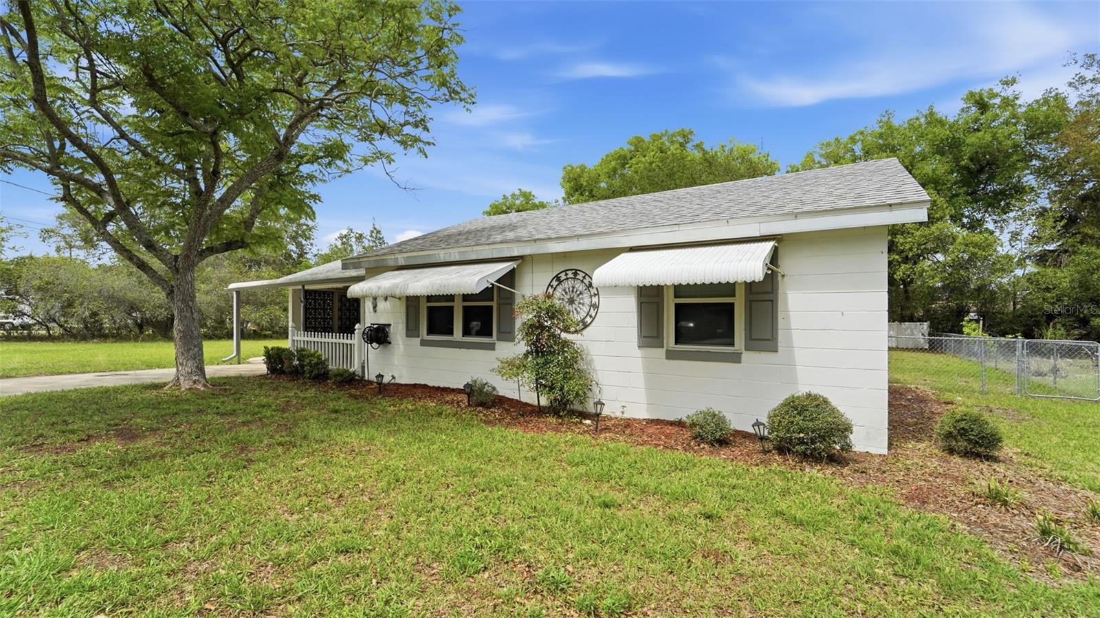 8 ANGELES RD, DEBARY, FL, 32713