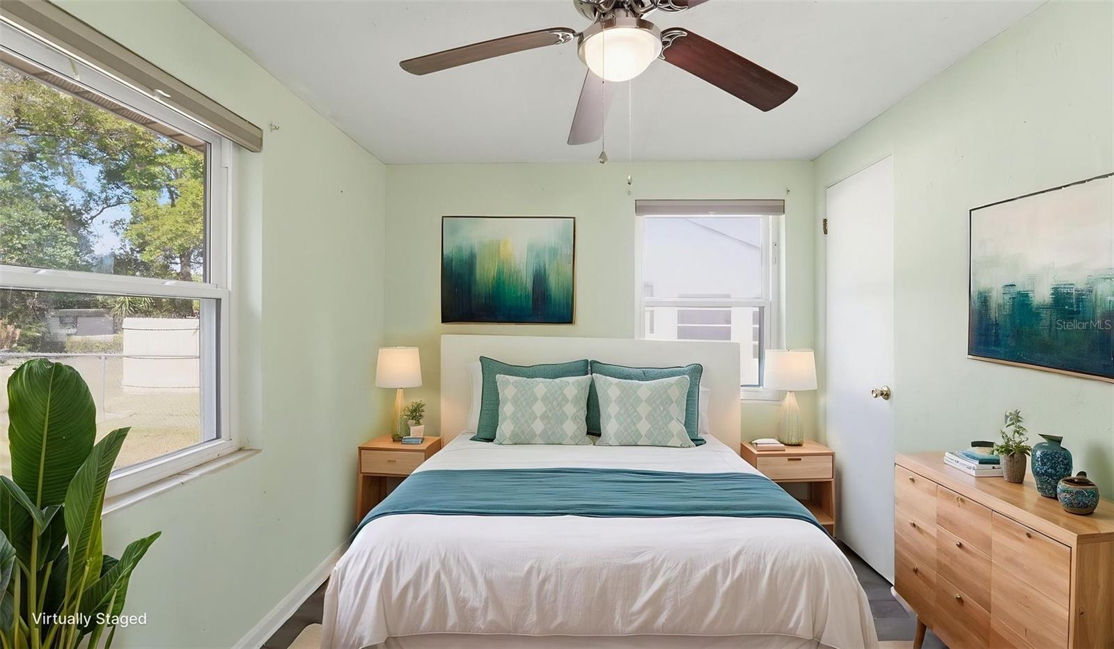 8 ANGELES RD, DEBARY, FL, 32713