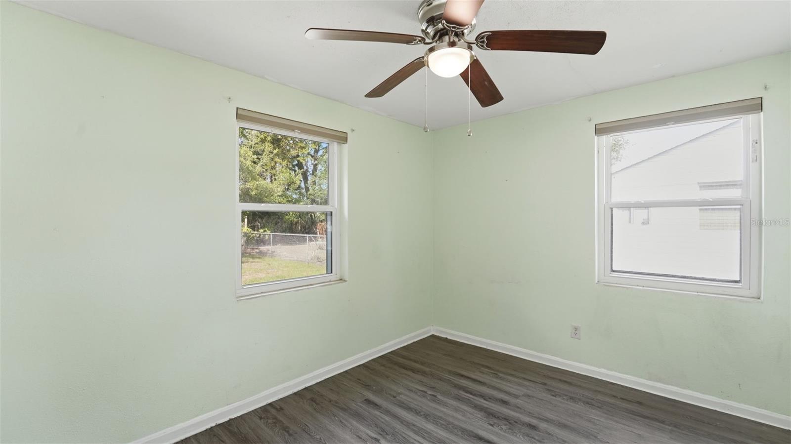 8 ANGELES RD, DEBARY, FL, 32713
