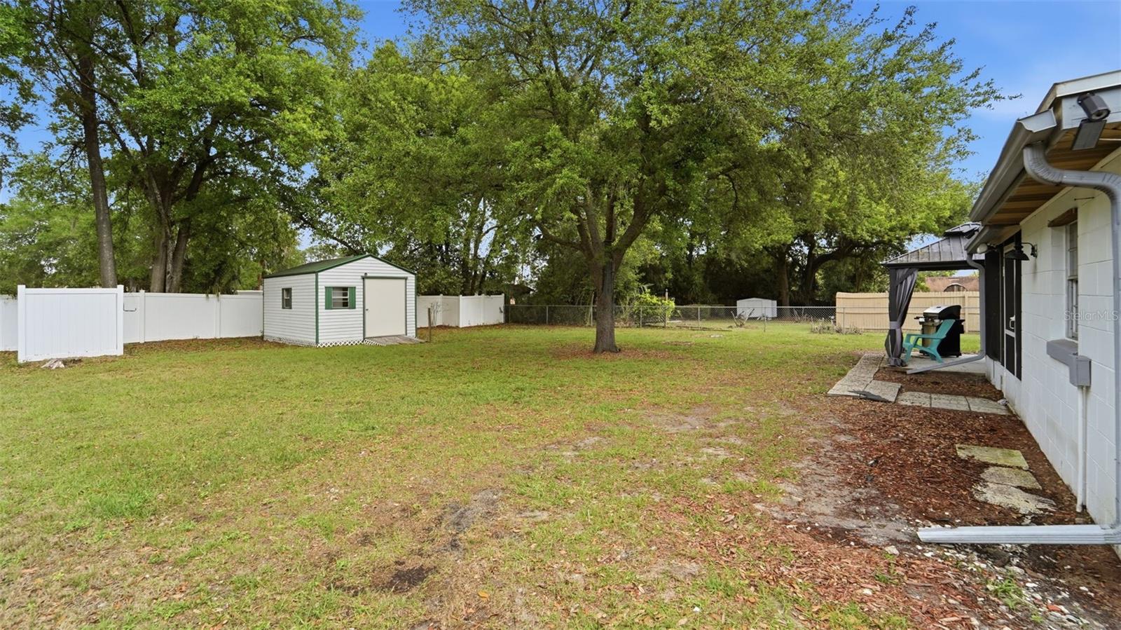 8 ANGELES RD, DEBARY, FL, 32713