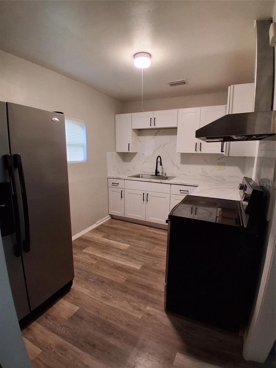 506 N MACDILL AVE, TAMPA, FL, 33609