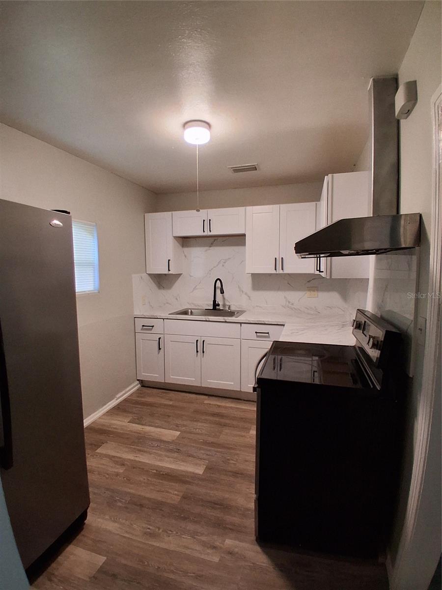 506 N MACDILL AVE, TAMPA, FL, 33609