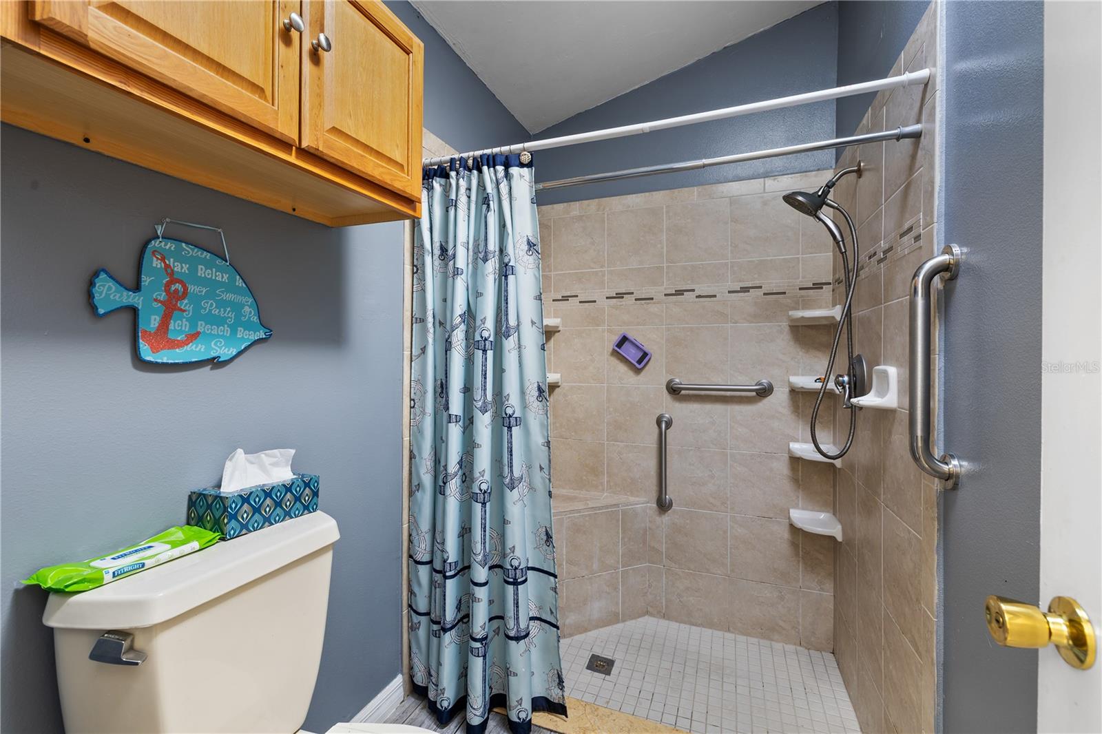 2104 WINSLOW DR, ORLANDO, FL, 32812