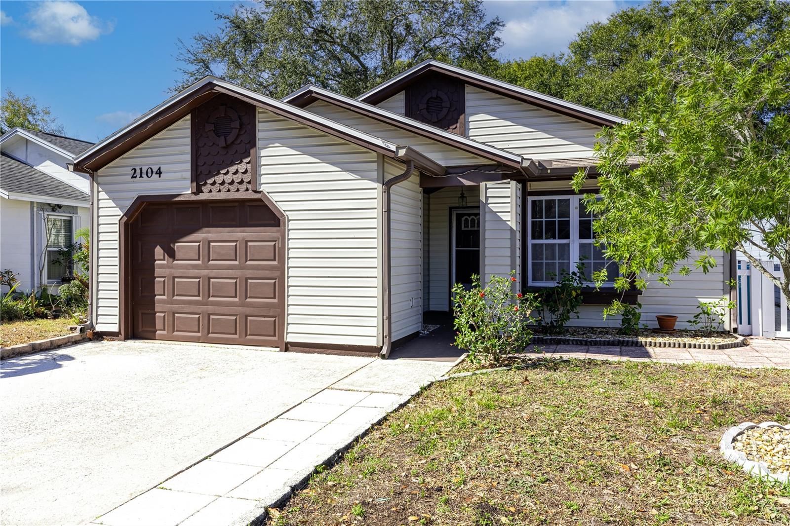2104 WINSLOW DR, ORLANDO, FL, 32812