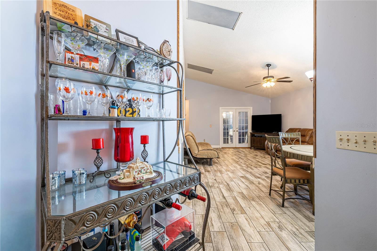 2104 WINSLOW DR, ORLANDO, FL, 32812