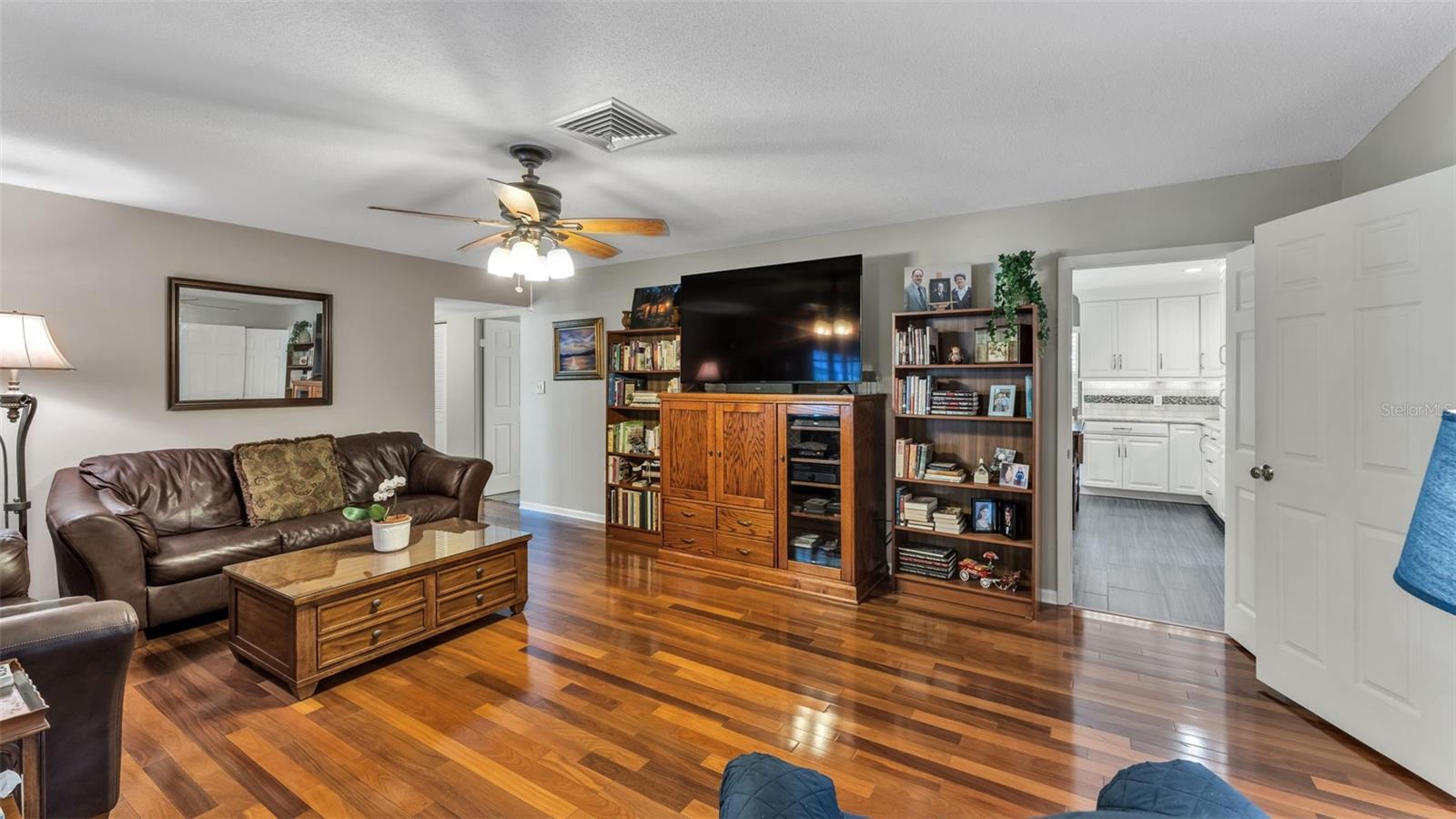 901 WOODWARD ST, LAKELAND, FL, 33803