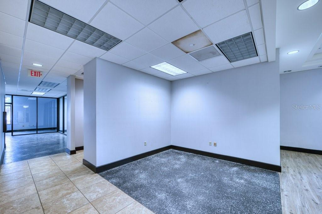 8200 66TH ST N #2, PINELLAS PARK, FL, 33781