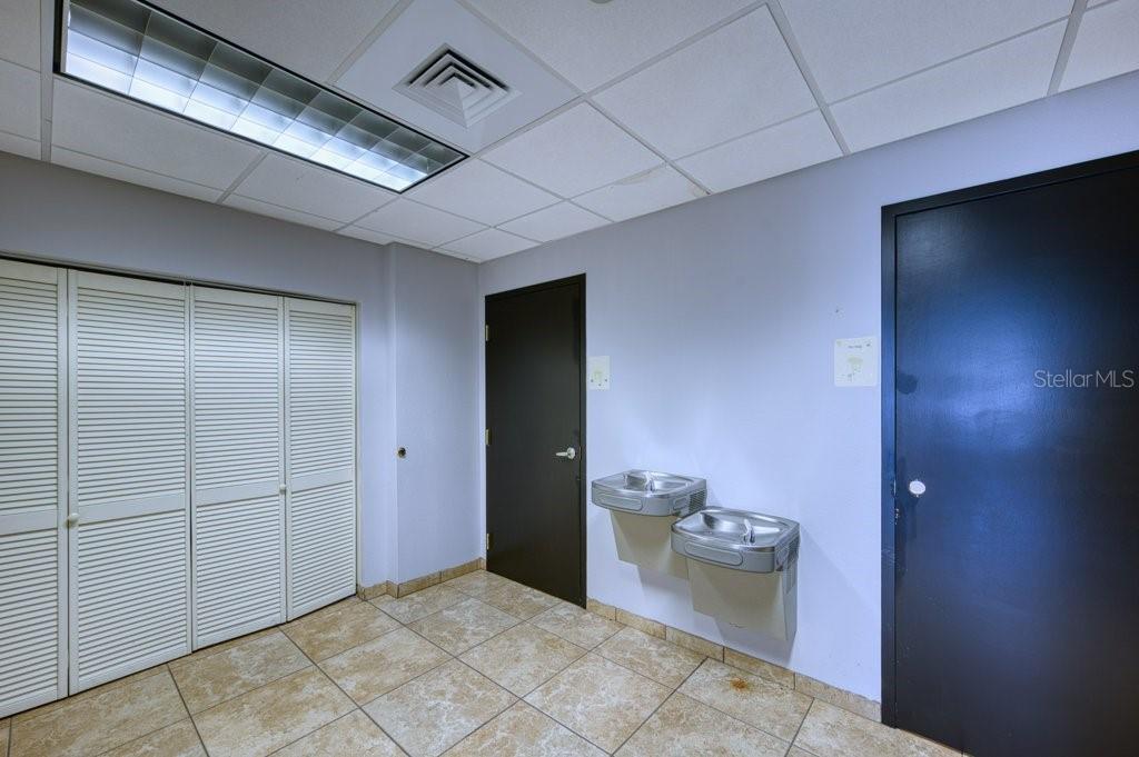 8200 66TH ST N #2, PINELLAS PARK, FL, 33781