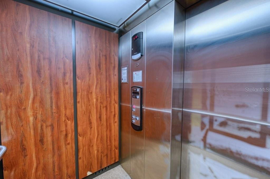 8200 66TH ST N #2, PINELLAS PARK, FL, 33781