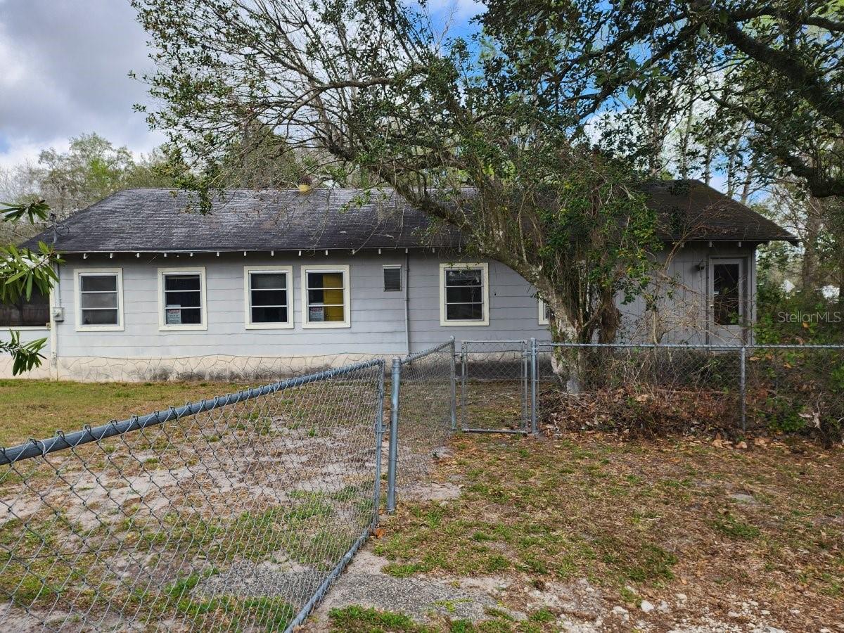 9742 US HIGHWAY 301, HAMPTON, FL, 32044